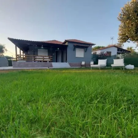 Chalkidiki Beach House Nea Poteidaia Exterior photo